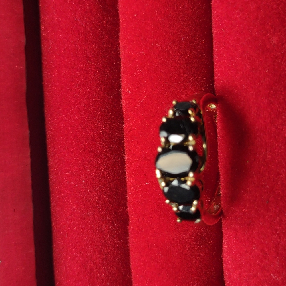 Thai Black Genuine Gemstone